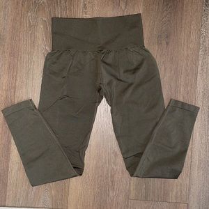NVGTN olive solid seamless leggings, size small